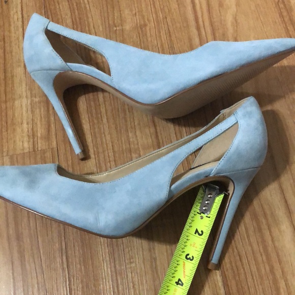 Nine West light blue suede‎ look cutout Favon pump heels size 12 brand new - Picture 12 of 14